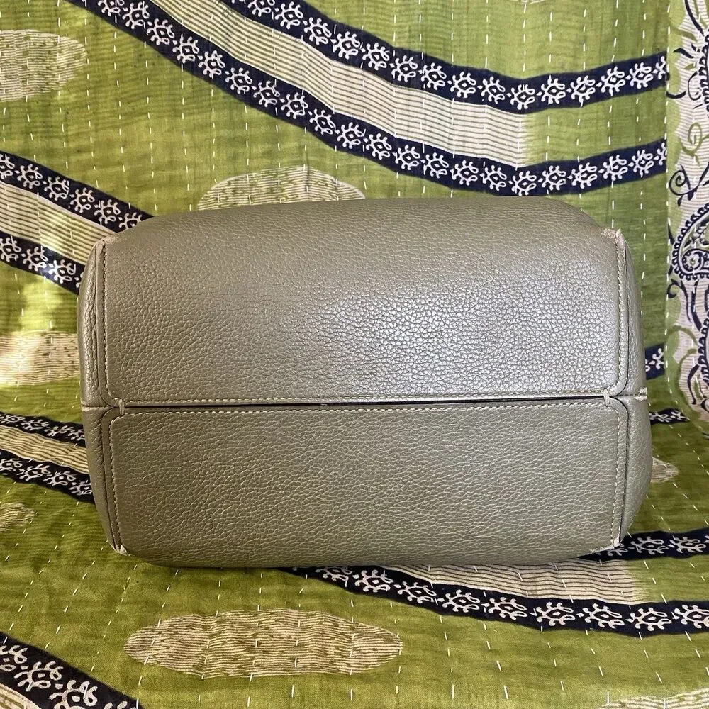 Coach Light Fern Charlie 55200 Polished Pebble Leather Bucket Shoulder Purse